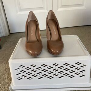 Women’s Franco Sarto Darren Leather Tan/Brown High Heel. Size 5. Never worn